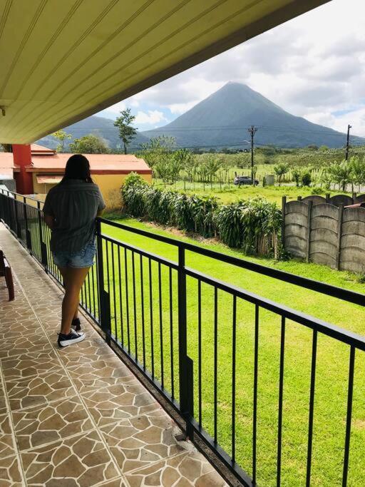Apartamento Vista Al Arenal Apartment La Fortuna Luaran gambar
